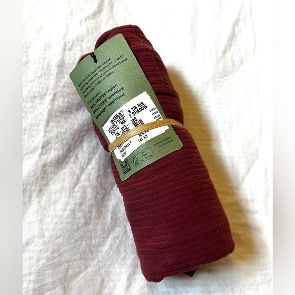 REI Active Pursuit 7/8 Rib Tights- corduroy pattern - Picture 5 of 7